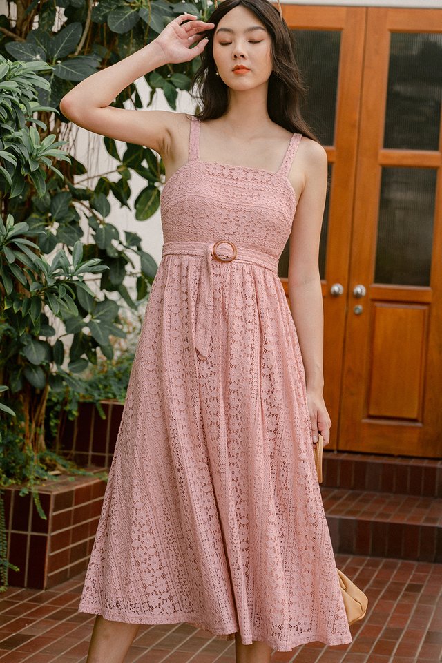 ARLY LACE MIDI IN PINK
