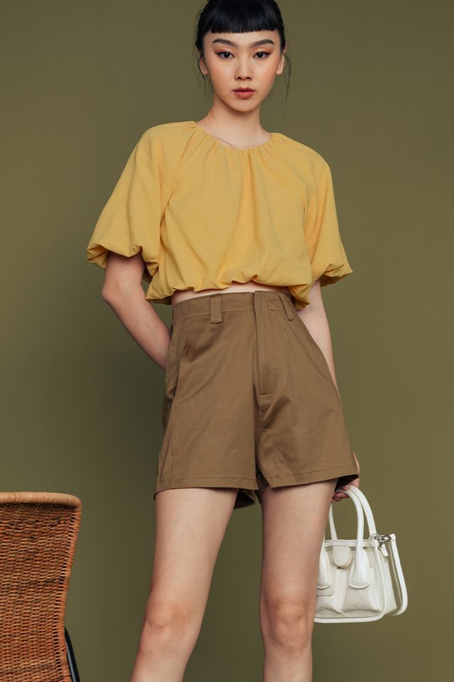 ASHER CREPE TOP IN YELLOW