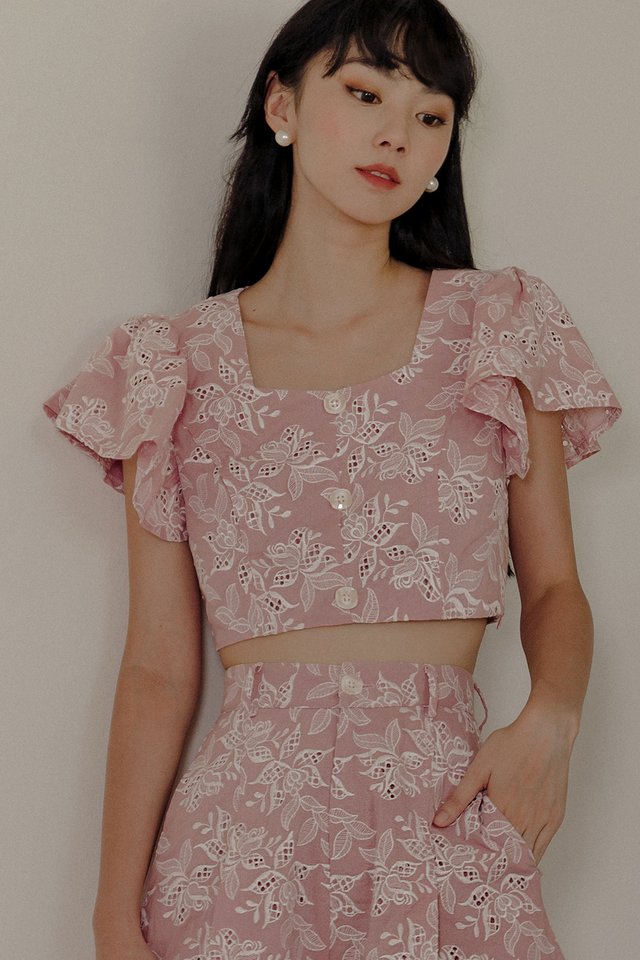 EDEN EMBROIDERY TOP IN PINK