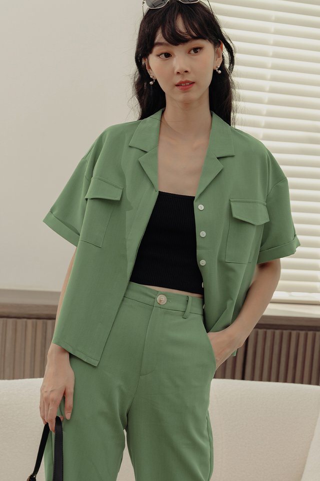 LAYLA POCKET TOP IN GREEN