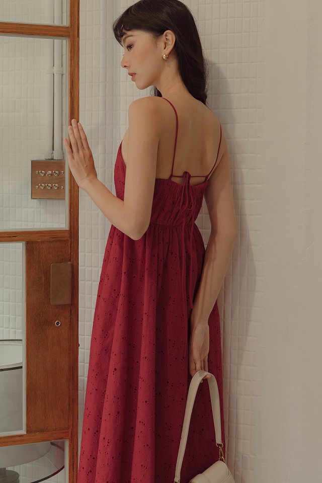 ANSLEY EMBROIDERY TIE-BACK MAXI IN RED