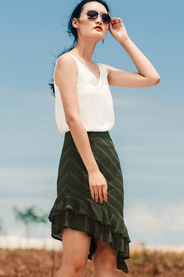 MAEGAN LACE SKIRT IN OLIVE