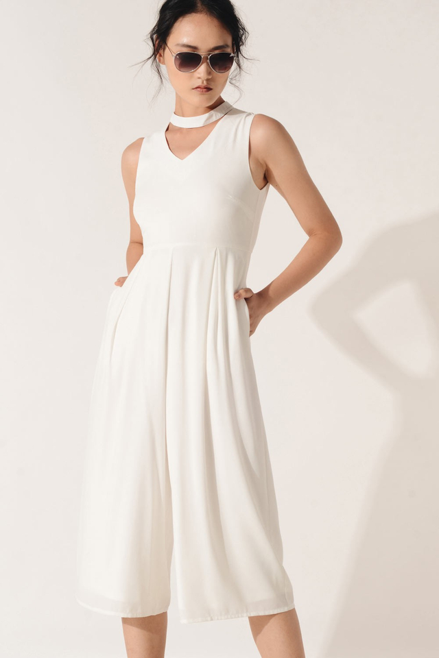 RIVE JUMPSUIT IN WHITE