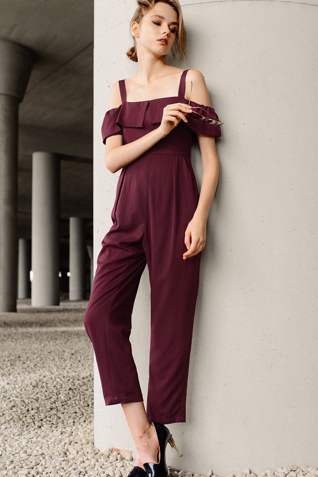 BRITTANY JUMPSUIT IN WINE